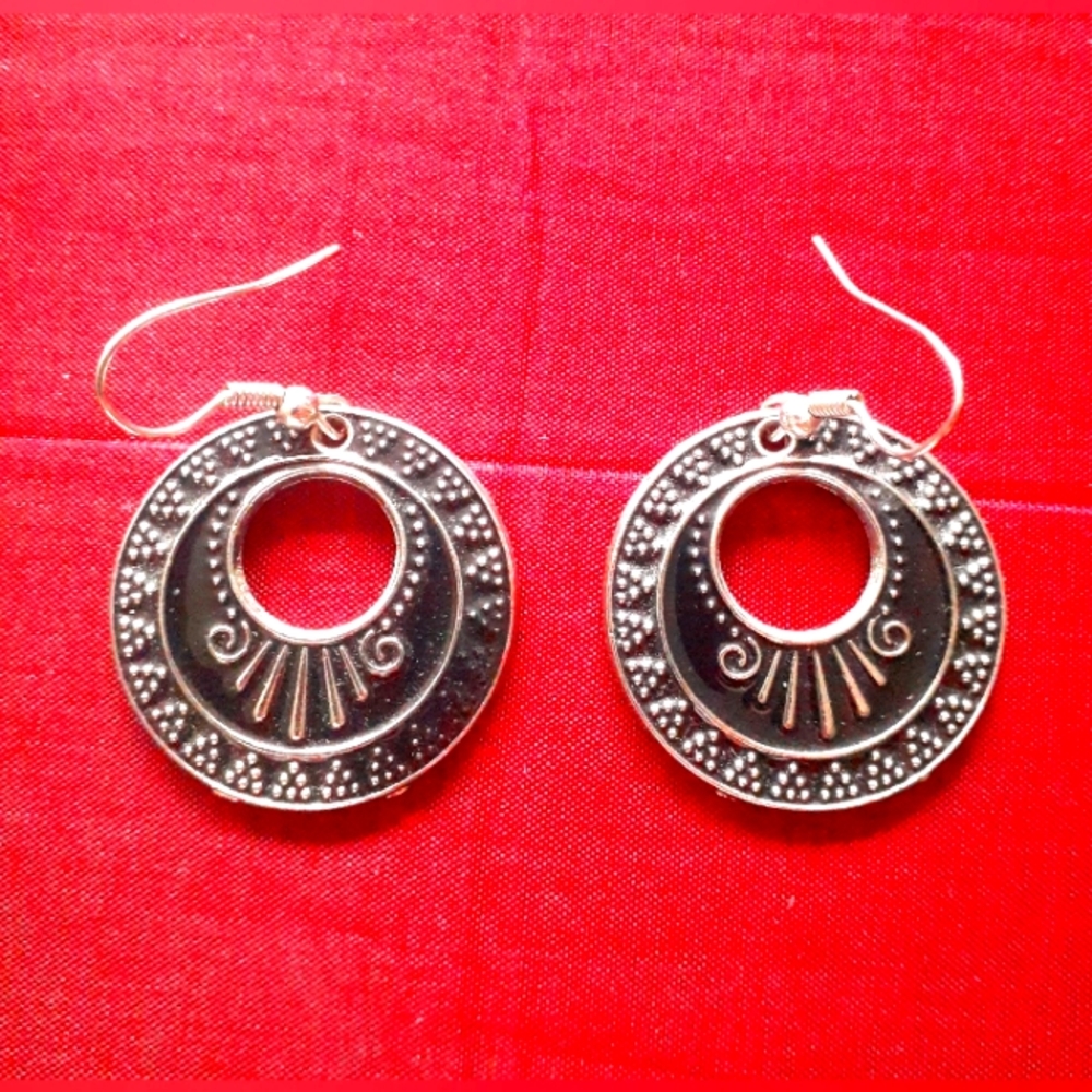 2/$15! Art deco style circle dangle vintage statement earrings